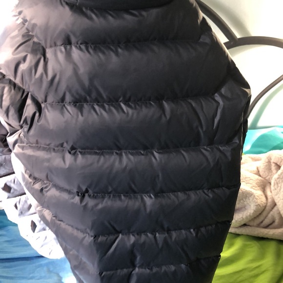 Kids Size 14-16 Eddie Bower Puffer Jacket in Storm Colorway - Picture 6 of 7